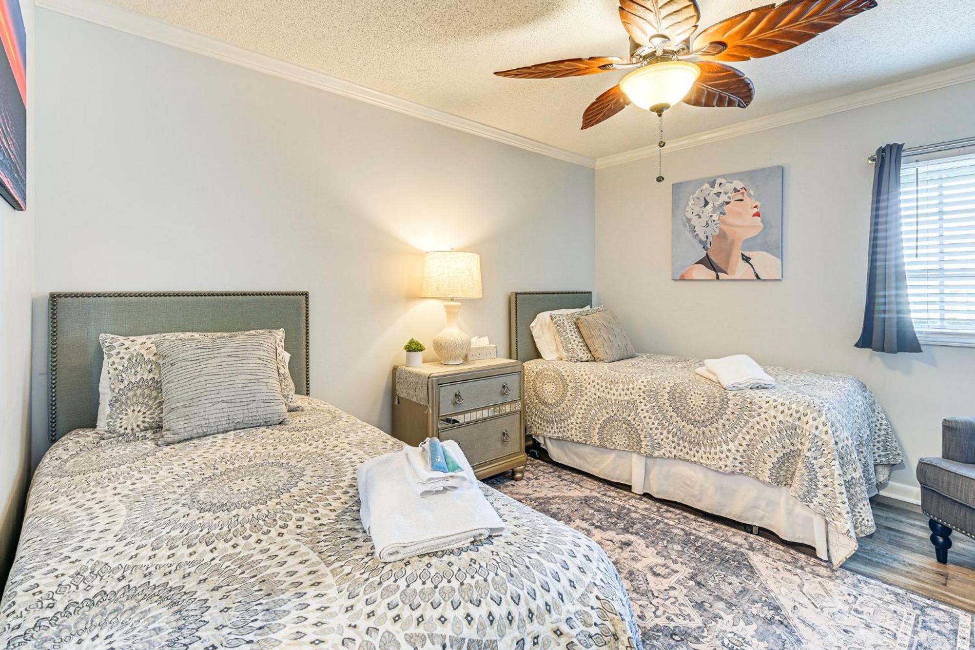 On-The-Beach Escape Oceanfront In Surfside! Myrtle Beach Extérieur photo