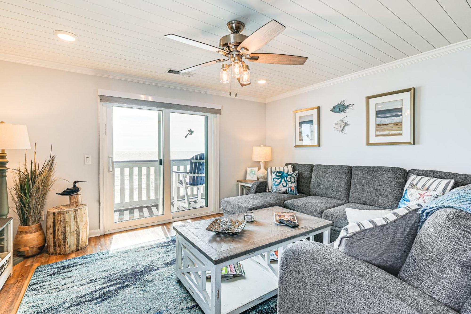 On-The-Beach Escape Oceanfront In Surfside! Myrtle Beach Extérieur photo