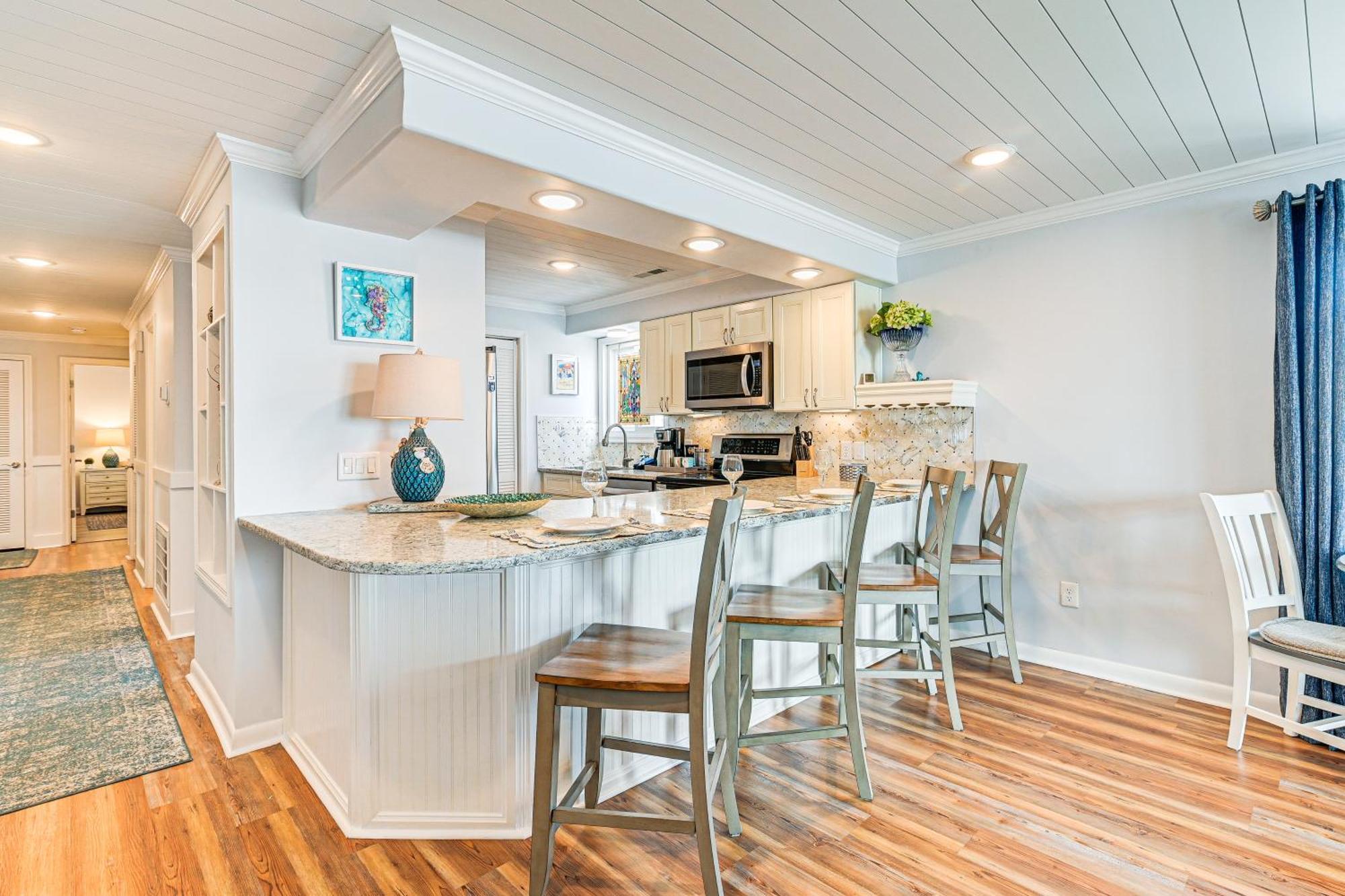 On-The-Beach Escape Oceanfront In Surfside! Myrtle Beach Extérieur photo